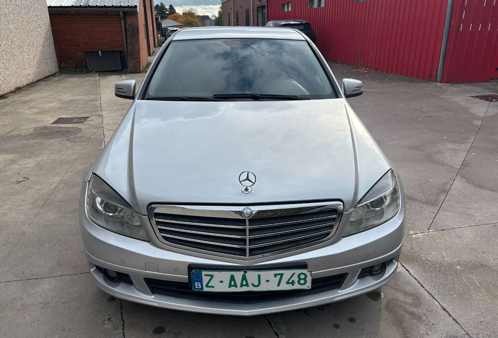 Mercedes-Benz C 220 CDI BE   310000km
