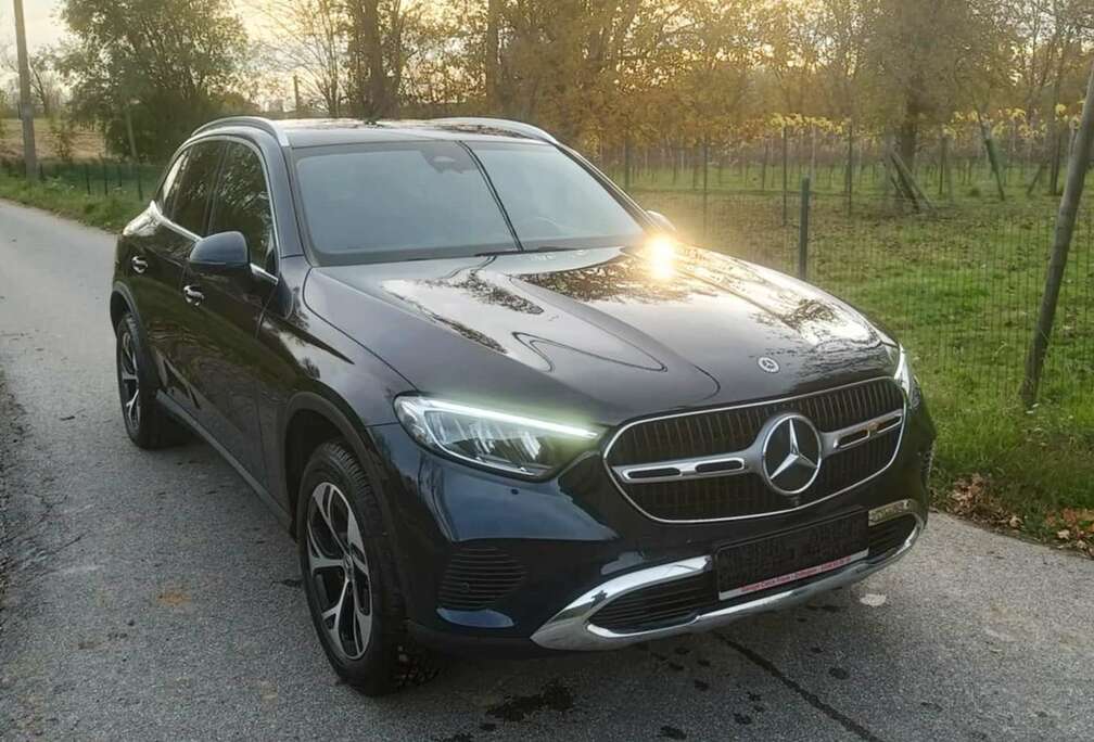 Mercedes-Benz e Business line /Trekhaak/Sfeer/BTW