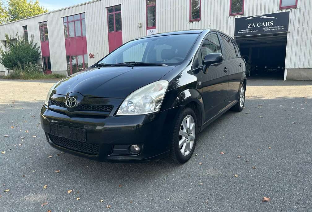 Toyota 1.8i VVT-i 16v Linea Sol Pack 7pl.