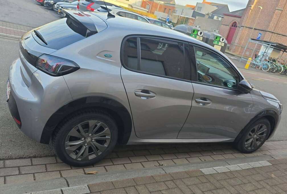 Peugeot e-208 50 kWh Like