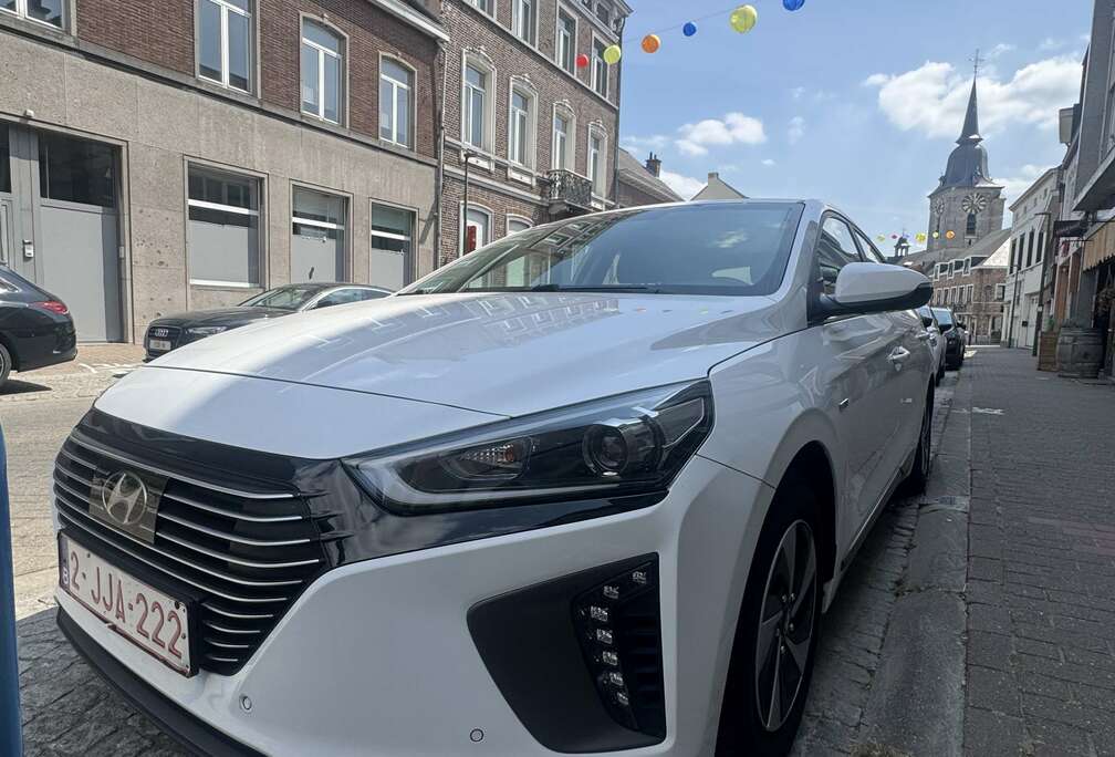 Hyundai PHEV 1.6 GDi Executive DCT