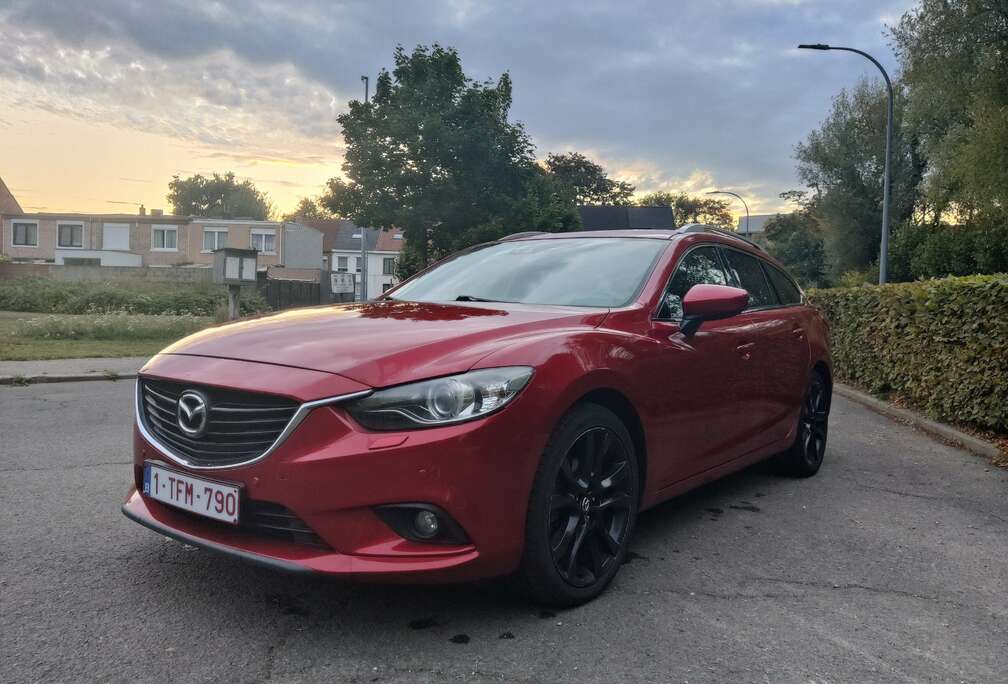 Mazda 6 2.2 D Executive
