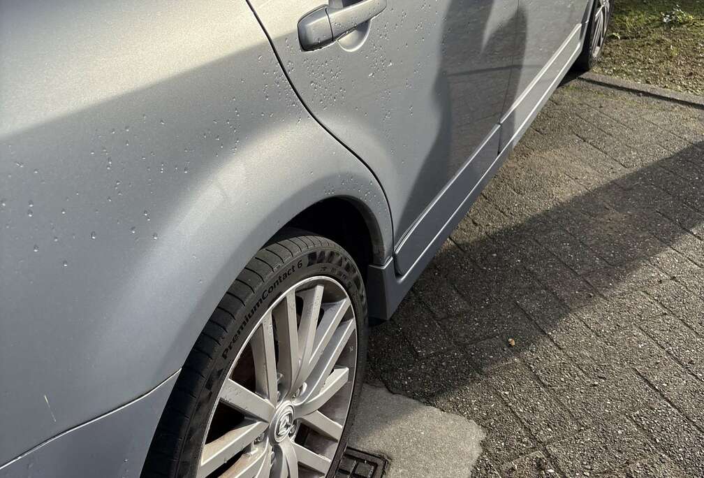 Mazda Sport Kombi 2.5 Top