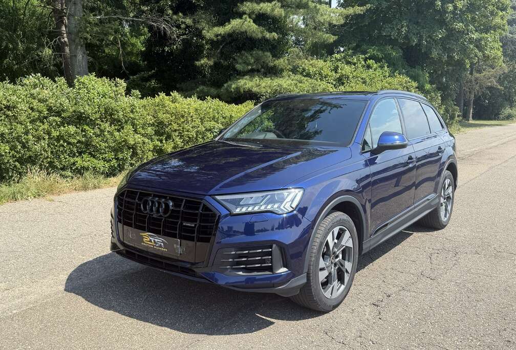 Audi 45 TDI quattro S line  7 Seats  Pano Roof
