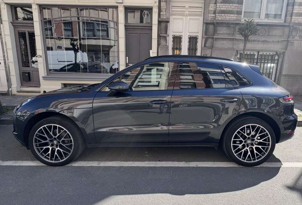 Porsche 2.0 Turbo PDK