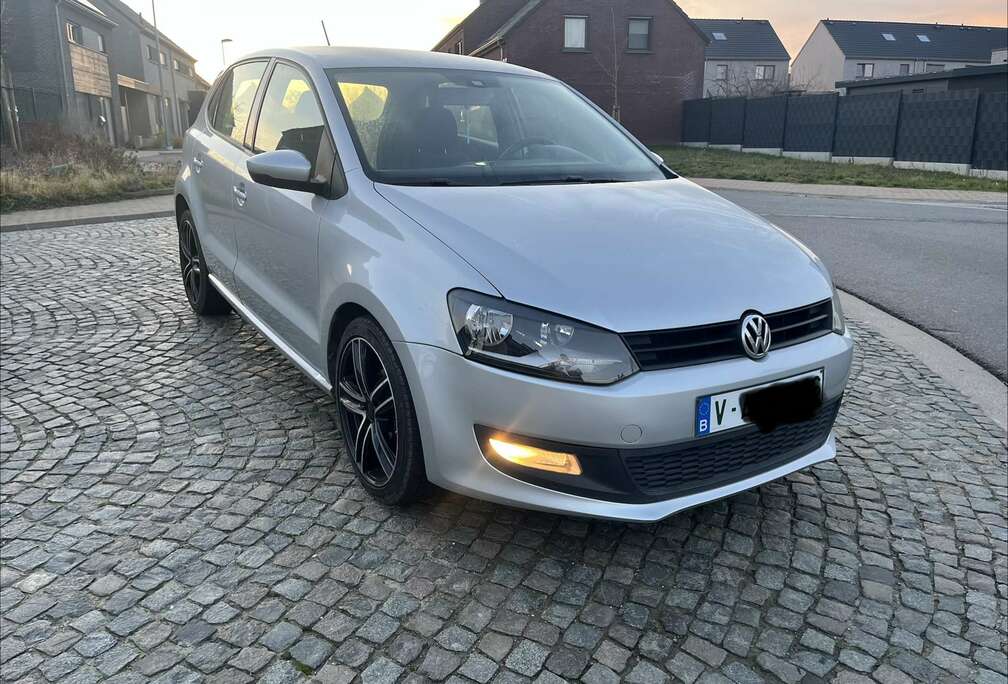 Volkswagen 1.6 CR TDi Highline DPF