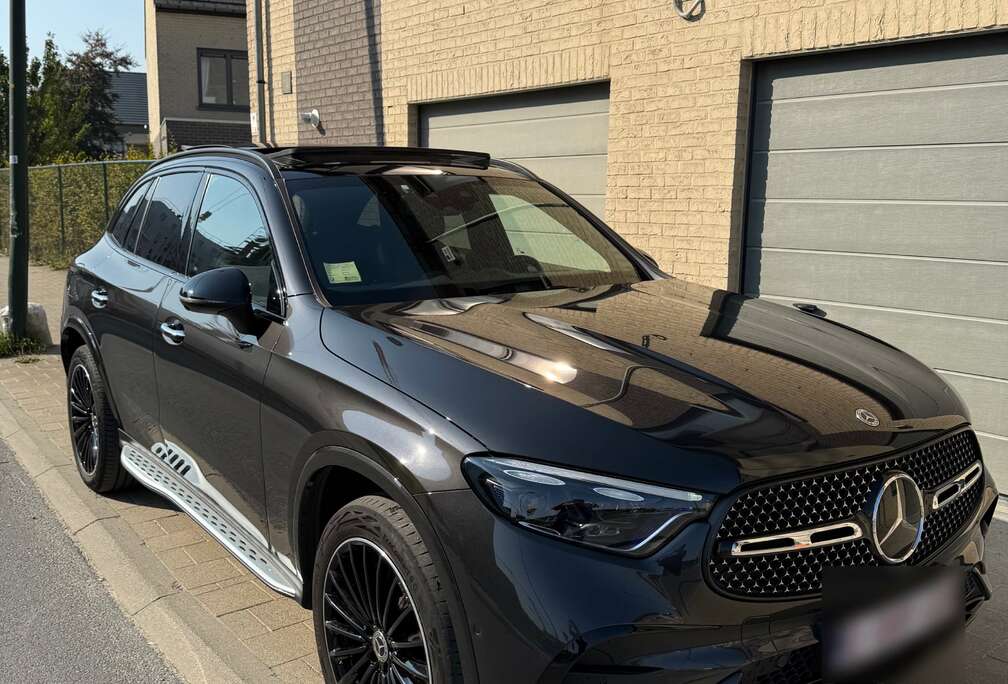 Mercedes-Benz e PHEV AMG Line (230 kW)