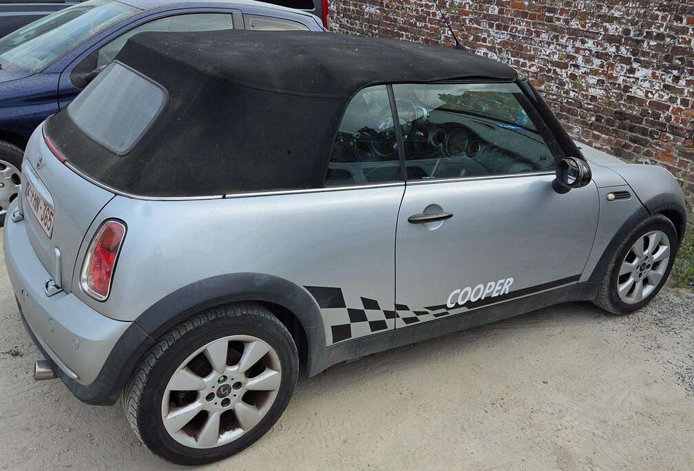 MINI Mini Cabriolet 1.6i 16v Cooper
