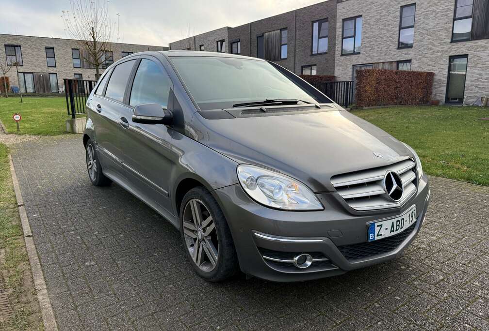 Mercedes-Benz B 180 CDI