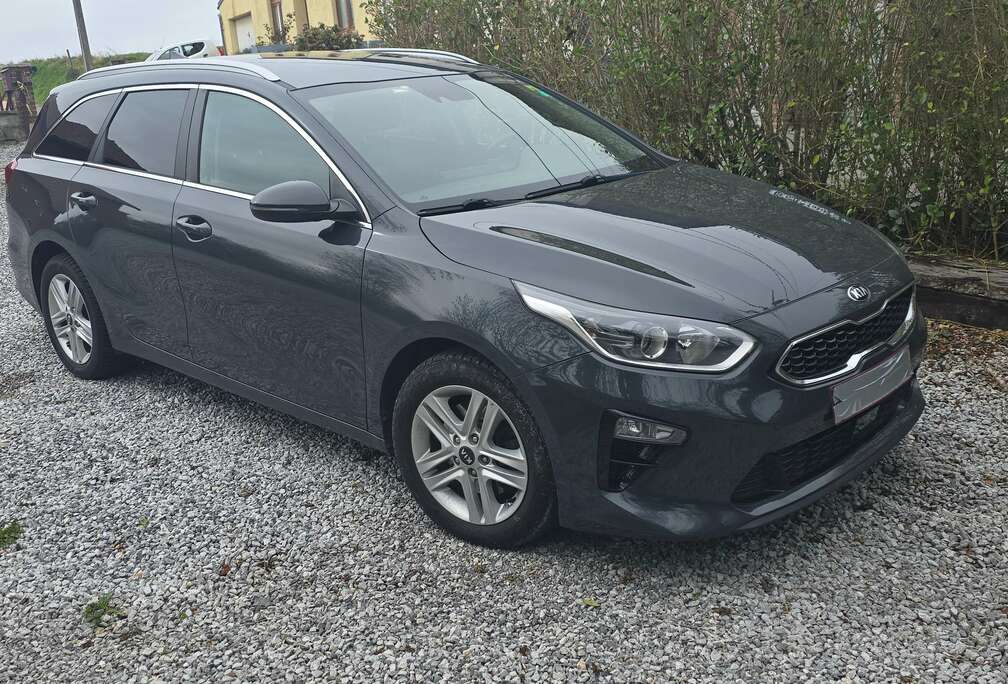 Kia Ceed SW 1.6 CRDi More ISG DCT