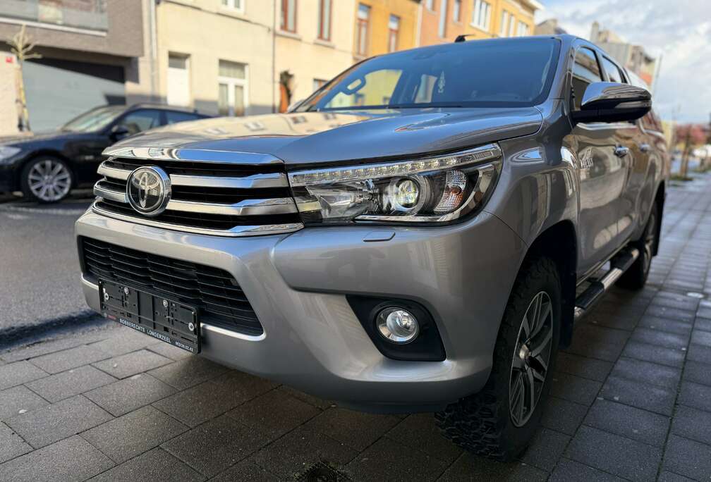 Toyota 2.4 D-4D FULL OPTION ÉTAT NEUF GARANTIECT OK