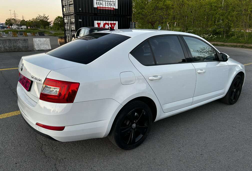 Skoda 1.6 CR TDi GreenLine Ambition