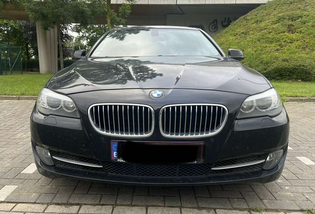 BMW 523i 204ch Exclusive A Harman/Kardon