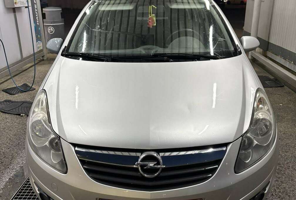 Opel 1.3 CDTi ECOTEC Black Edition