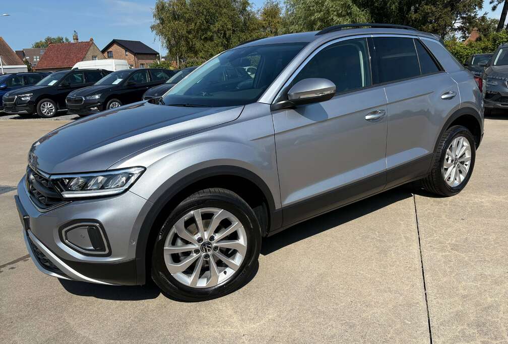 Volkswagen T-Roc 1.0 TSI Life + Keyless +Afneembare Trekhaak