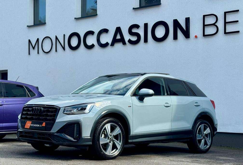 Audi 30 TFSI S-LINE SHADOW LOOK TOIT PANO NEW LIFT CARPLAY
