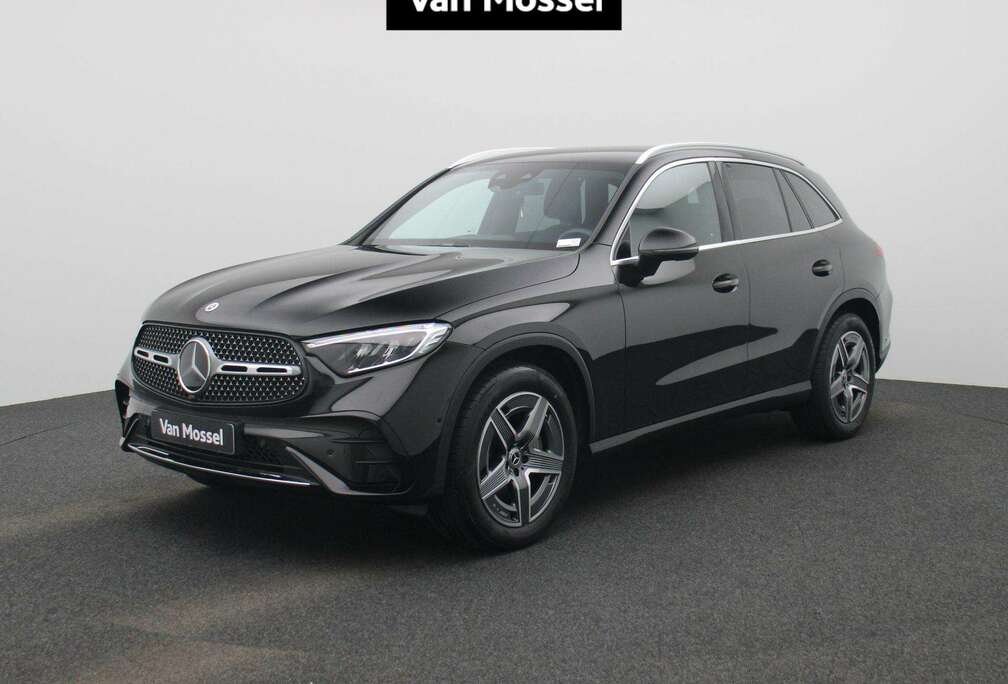 Mercedes-Benz d + LICHTE VRACHT MOGELIJK + AMG LINE + TREKHAAK +