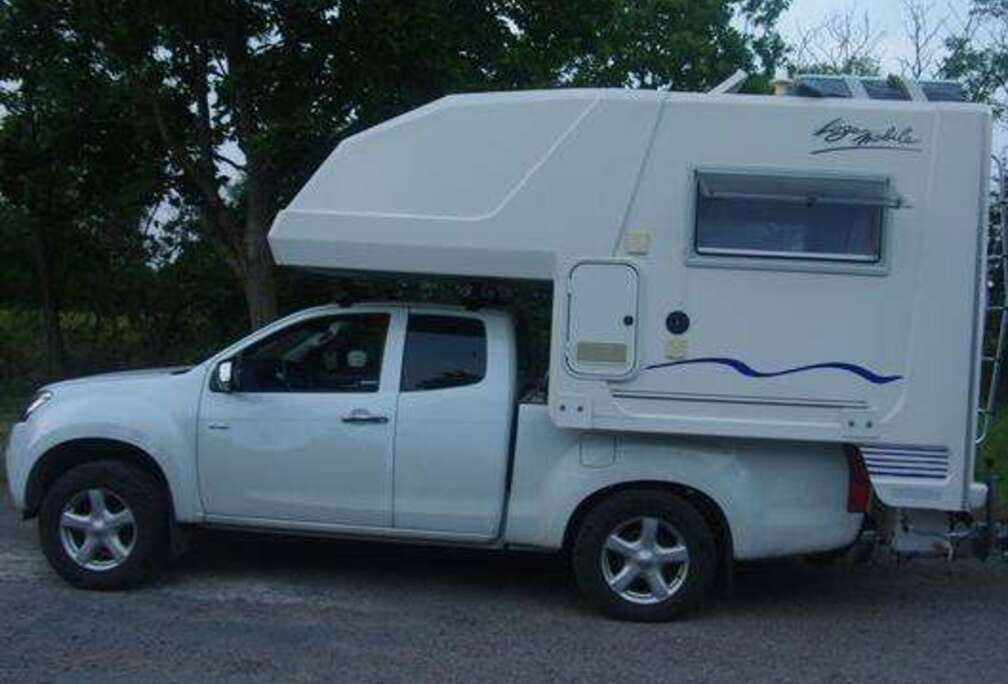 Isuzu 2.5 Turbo Di 4WD LS