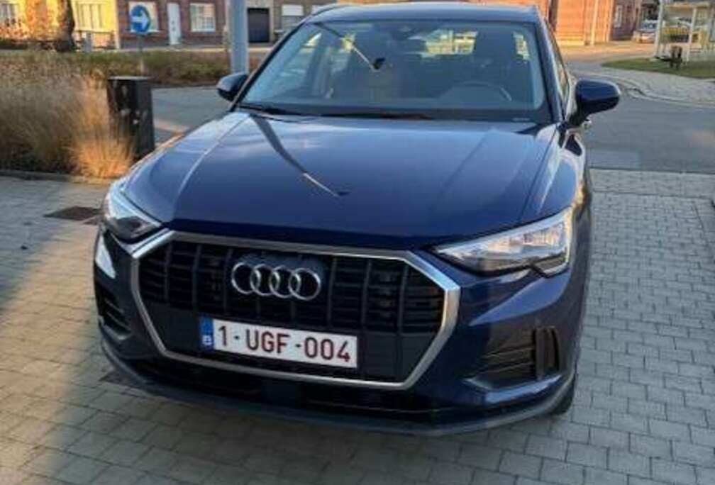 Audi Q3 PHEV 45 TFSIe Attraction S tron.(110 kW)
