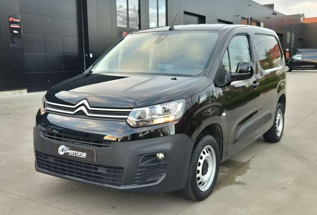 Citroen 1.5 BlueHDi 100 MAN6 3pl /Camera/Carplay/GPS