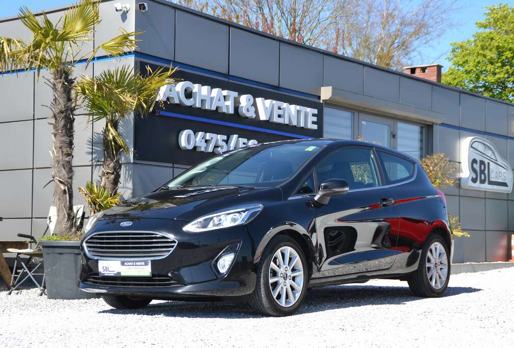 Ford NEW ARRIVAL1.0 EcoBoost Titanium AUTOMATIQUE