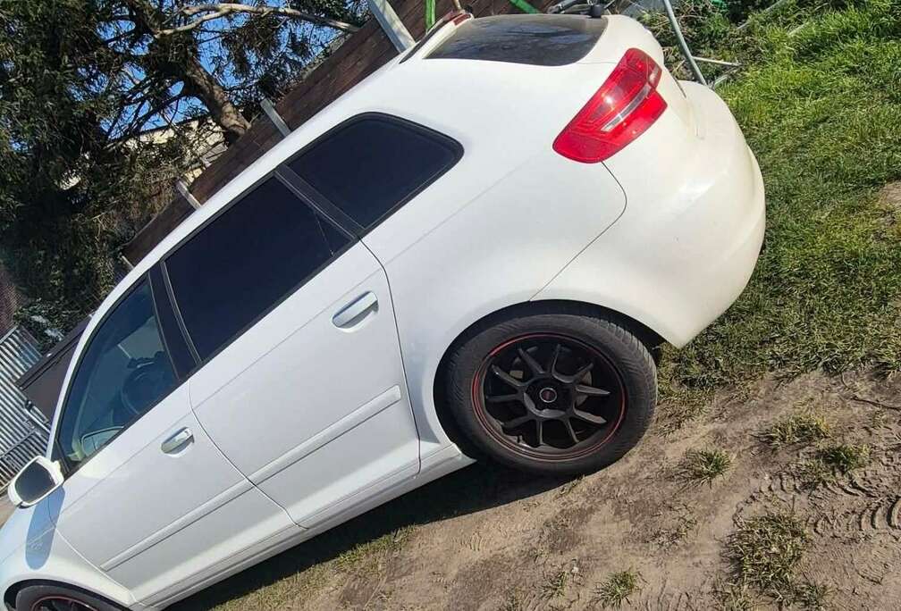 Audi Sportback 1.6 TDi Attraction Start/Stop DPF