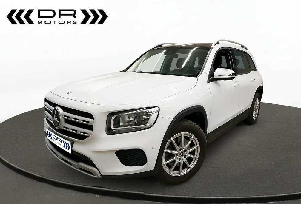 Mercedes-Benz BUSINESS - TREKHAAK - ACHTERUITRIJCAMERA