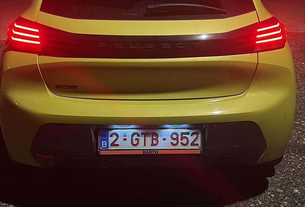 Peugeot 1.2i PureTech Allure (EU6.4)