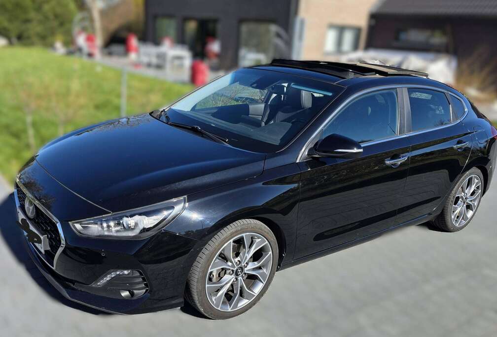 Hyundai HYUNDAI i30 FASTBACK Automatique FULL OPTIONS