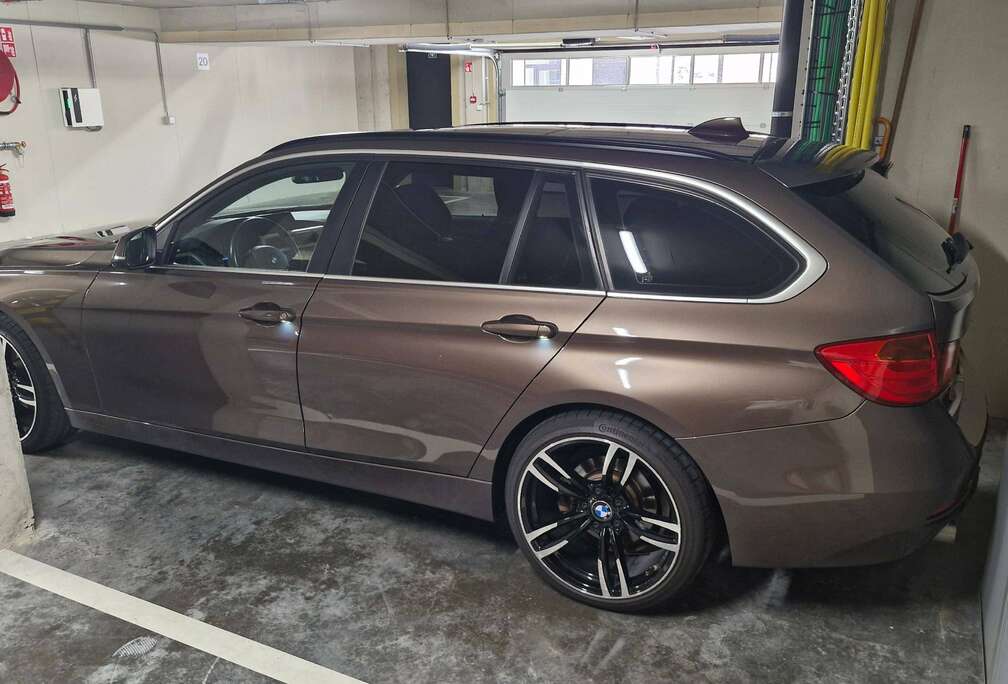 BMW Touring 318 dA BluePerformance