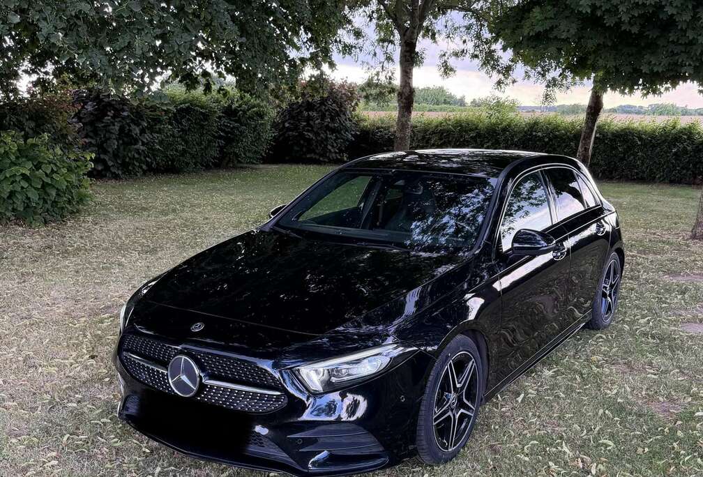 Mercedes-Benz Prêt à immatriculer avec CarPass. Full Suivi.