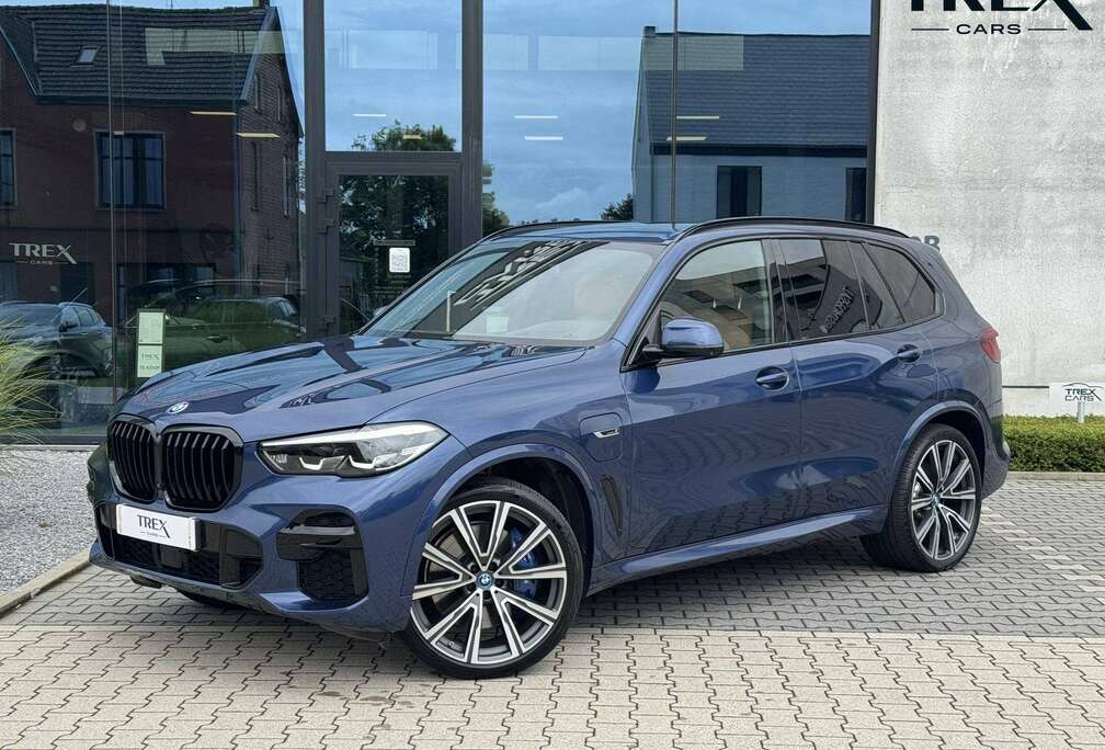 BMW xDrive45e M Sport/ 22\