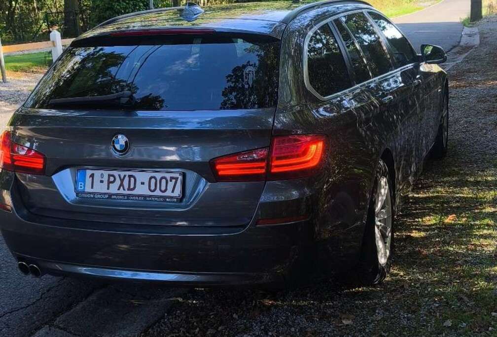 BMW Touring 520d prête à immatriculer!