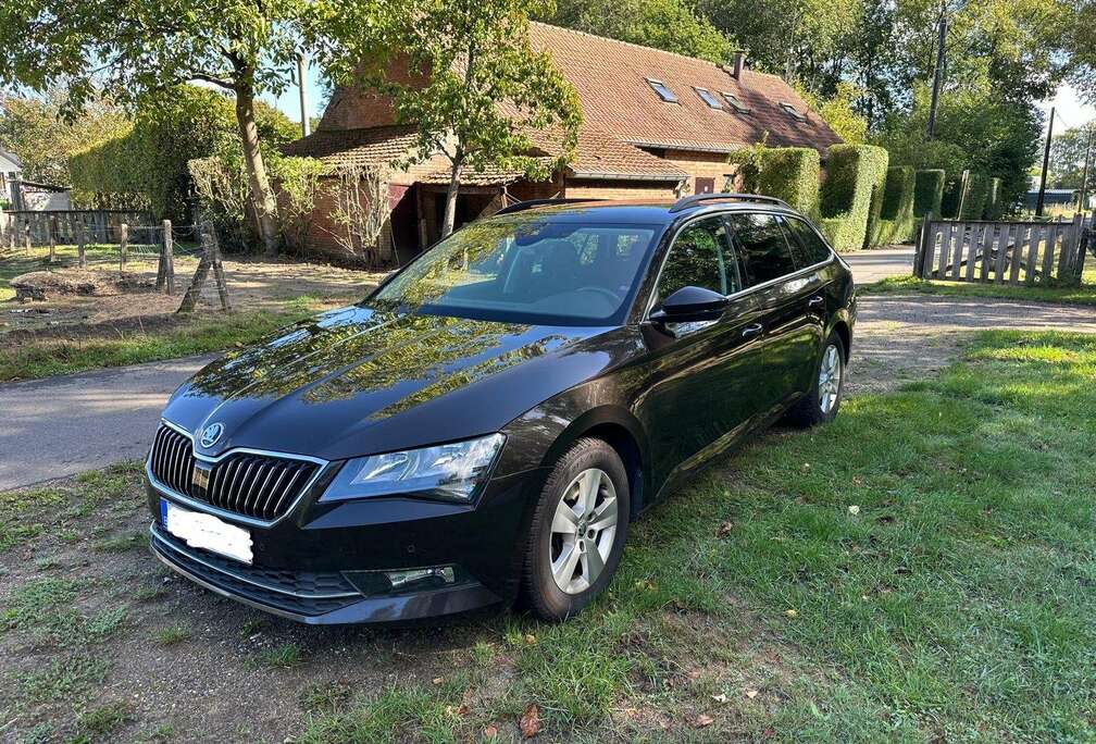 Skoda Superb Combi 1.6 TDI Style