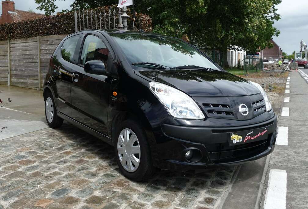 Nissan 1.0i Acenta  80.000 km  Mod. 2012