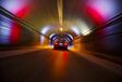 Jaguar laat de F-Type SVR los in een tunnel in New York #2