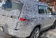 Een dikke Indiase SUV aan het testen in Italië #7