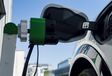 Ford ontwikkelt robotarm om elektrische auto's op te laden #2