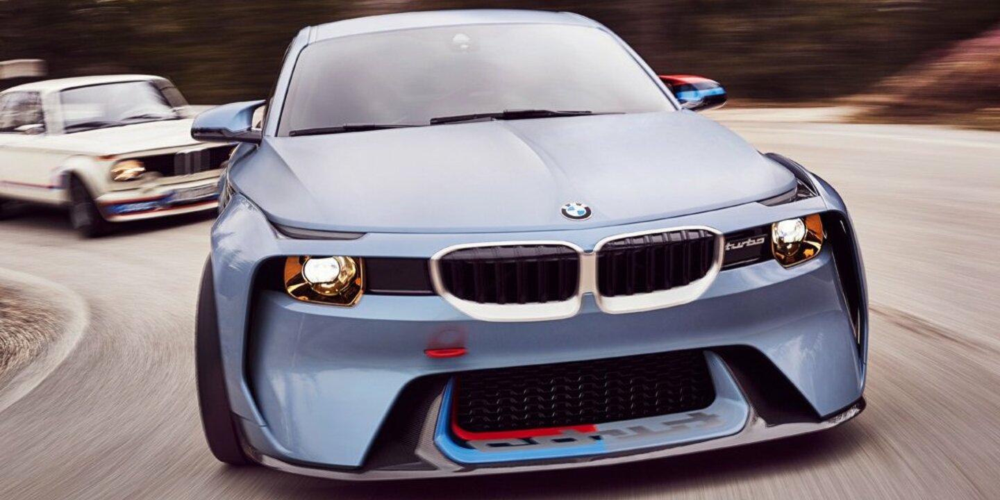 VIDEO BMW 2002 Hommage Concept eerbetoon in Villa d Este AutoGids