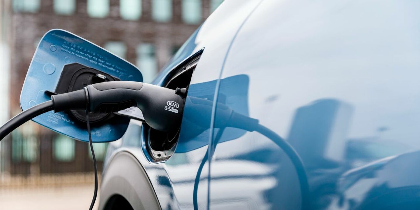 Consommation hybrides rechargeables du nouveau en 2025 Moniteur