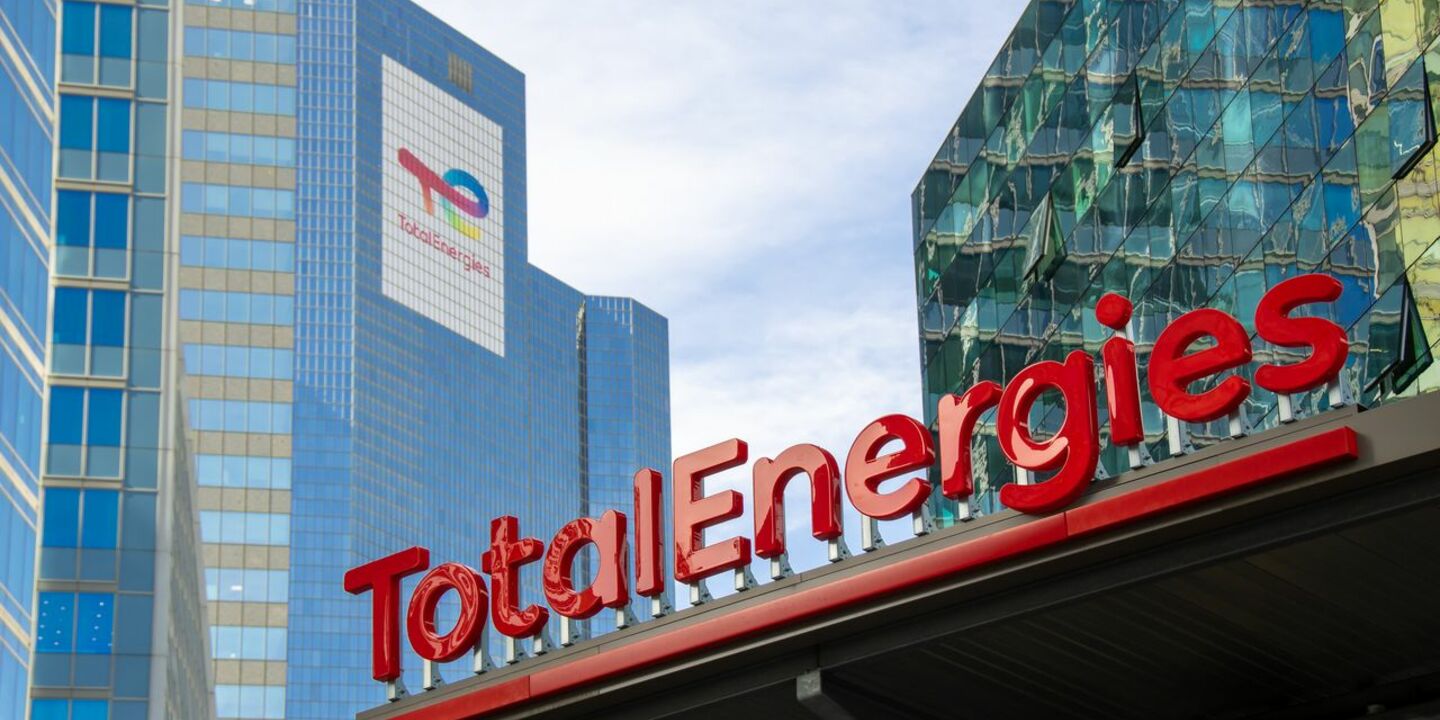 Total will sell or share more than 2,000 petrol stations in Europe