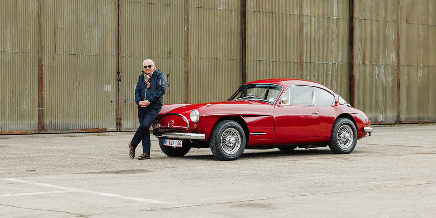 De garage Jensen 541 AutoGids