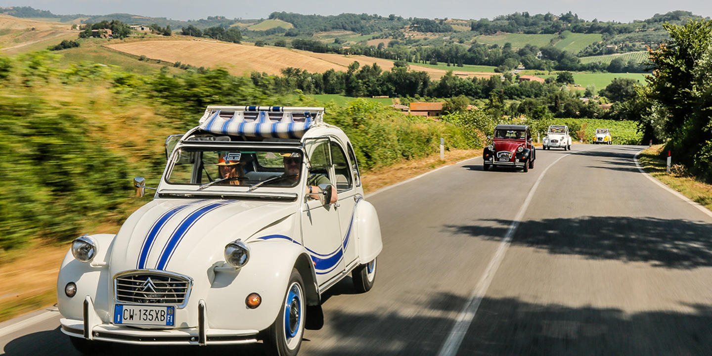 Citroën 2CV eind juli ook in Duitsland gevierd | AutoGids
