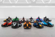 F1-rijders ruilen hun bolide voor een Lego-kart tijdens GP op Silverstone 