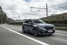 BMW iX1 xDrive30 (2023) - in detail