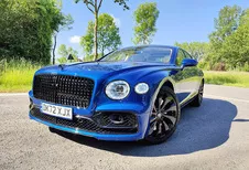 Bentley Flying Spur V8 Azure (2023) - nog meer comfort