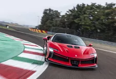 Ferrari SF90 XX Stradale (2023) - van de straat naar het circuit en weer terug