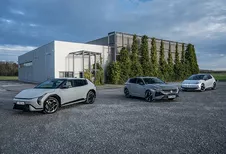 Kia EV4 vs. Peugeot E-308 vs. Volkswagen ID.3 