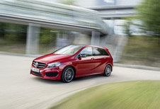 Mercedes B-Klasse onder het mes