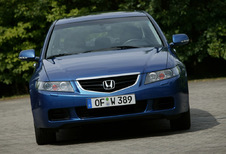 Honda Accord 4p (2003)